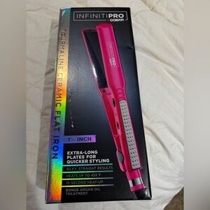 INFINITIPRO by Conair Pink Hair Straightener